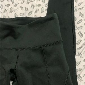 SUPER soft workout leggings 🤩 NWT